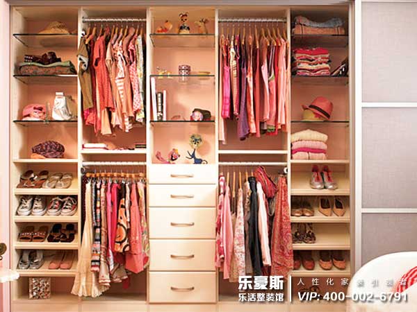 衣帽間設(shè)計(jì)