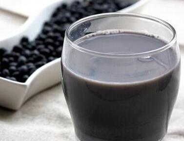 喝黑豆豆?jié){好嗎？有什么營養(yǎng)呢？