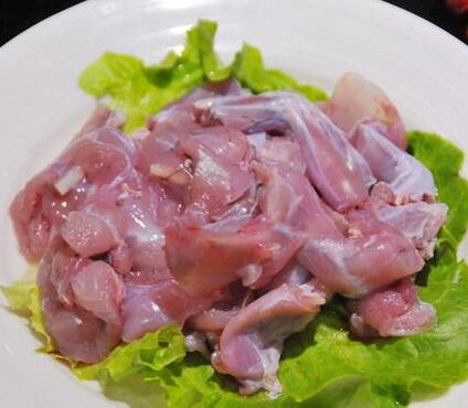 吃牛蛙有哪些好處？