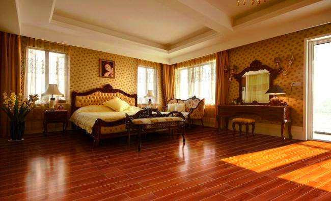 【裝修問答】木紋磚和木地板有什么區(qū)別？哪種材料更適合裝修？