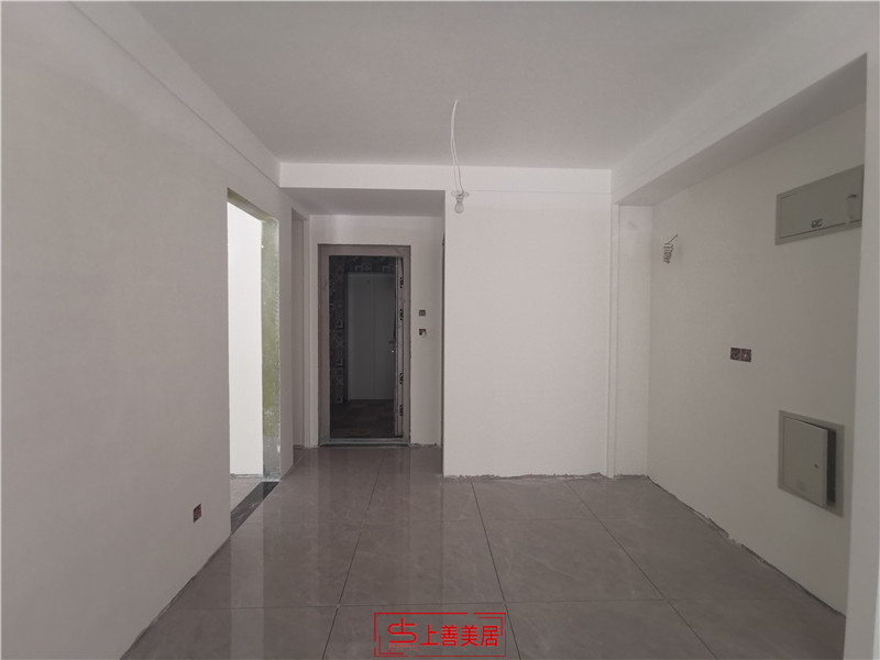 西美花盛100平/基礎施工