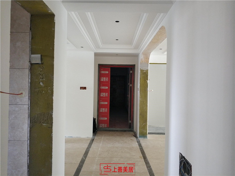 玉龍小區(qū)130平 