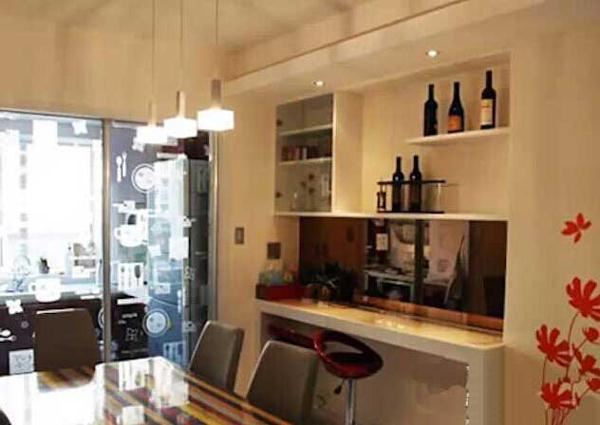 嵌入式吧臺設計